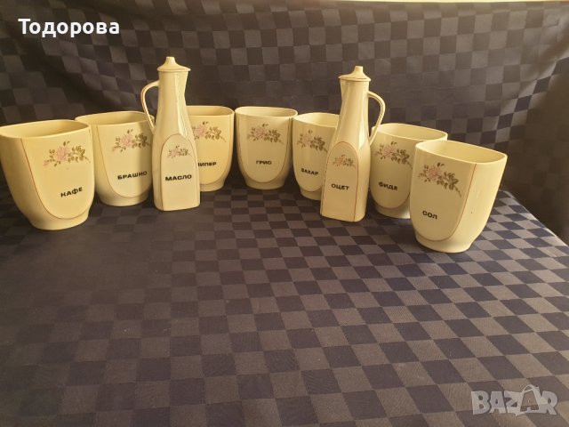 Порцеланови буркани за подправки-Китка-Нови пазар