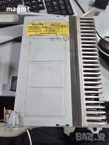 86280-60290 УСИЛВАТЕЛ TOYOTA LEXUS 