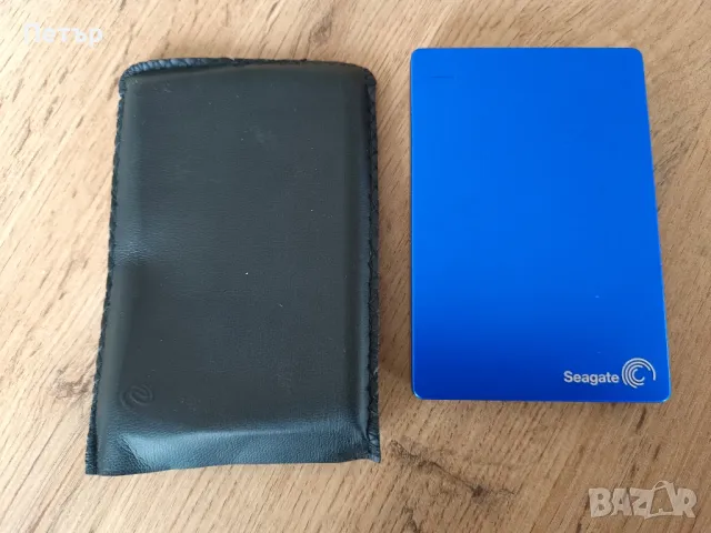 Продавам външен твърд диск Seagate 2TB