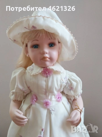 Винтидж колекционерска порцеланова кукла с ограничено издание от колекцията Leonardo рядка, снимка 9 - Декорация за дома - 52089112
