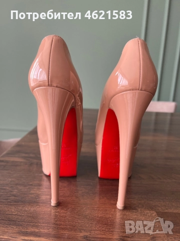 Обувки, снимка 2 - Дамски обувки на ток - 52035649