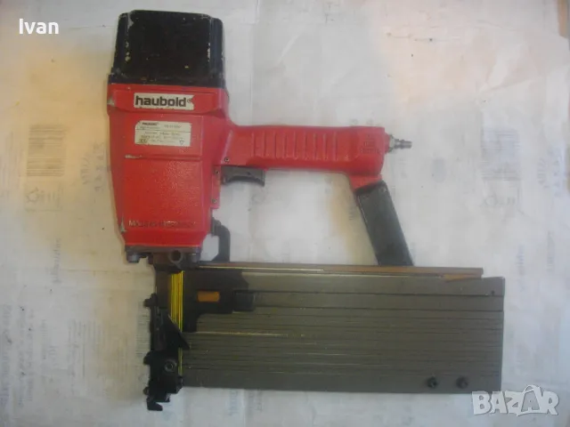 ГОЛЯМ СТРОИТЕЛЕН ПНЕВМАТИЧЕН ТАКЕР ЗА СКОБИ 65-120мм ПРОМИШЛЕН ИНДУСТРИАЛЕН HAUBOLD НЕМСКИ 6,0 кг, снимка 3 - Други инструменти - 50170067