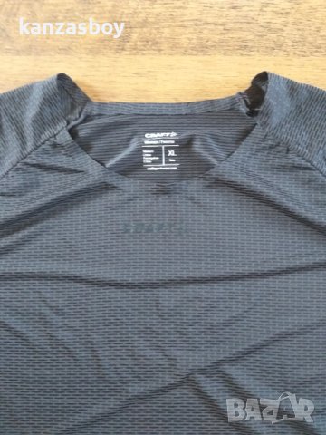 Craft Pro Dry Nanoweight T-shirt - страхотна дамска тениска КАТО НОВА, снимка 7 - Тениски - 41637059