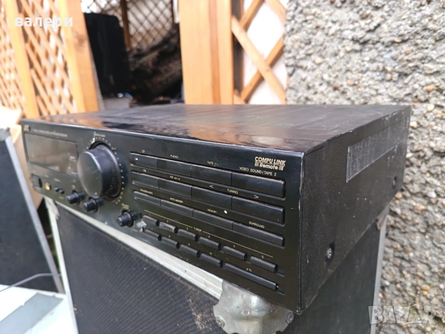 Усилвател JVC перфектно работещ, снимка 4 - Ресийвъри, усилватели, смесителни пултове - 53685295