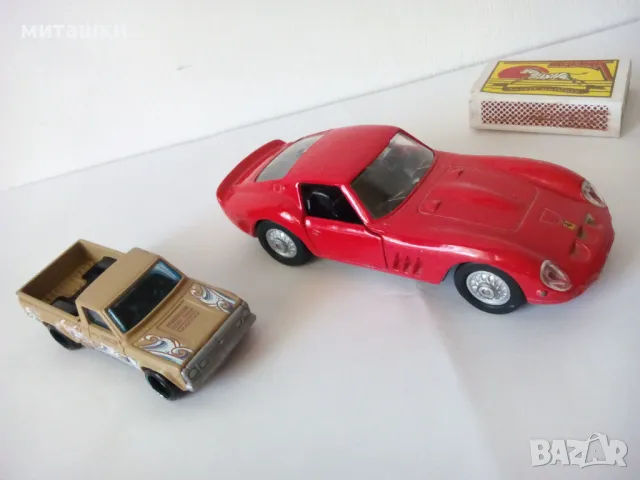 Ферари и Мазда , две метални колички, снимка 3 - Колекции - 50131453