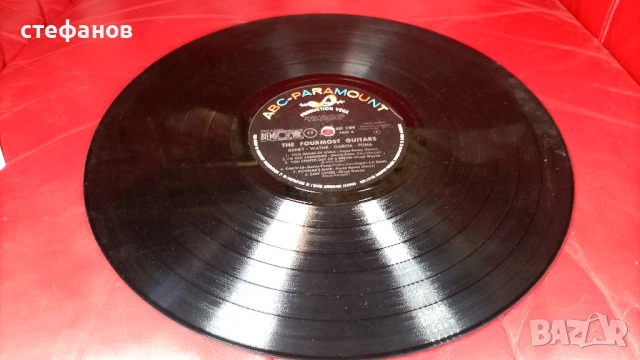 Дългосвиреща грамофонна плоча THE FOURMOST GUITARS Jimmy Raney, Chuck Wayne, Dick Garcia, Joe Puma, снимка 4 - Грамофонни плочи - 51344889