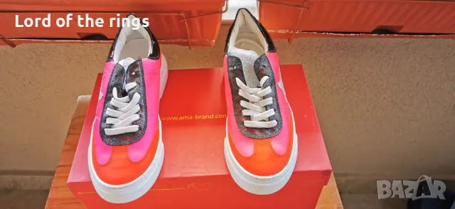 Оригинални маркови дамски сникърси / маратонки AMA BRAND - 37 номер, снимка 3 - Маратонки - 49775506