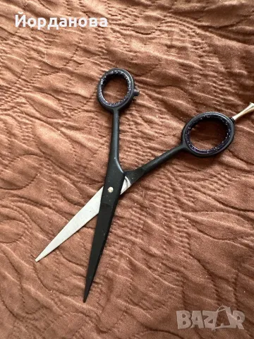 Фризьорски ножици, снимка 3 - Фризьорски принадлежности - 47258868