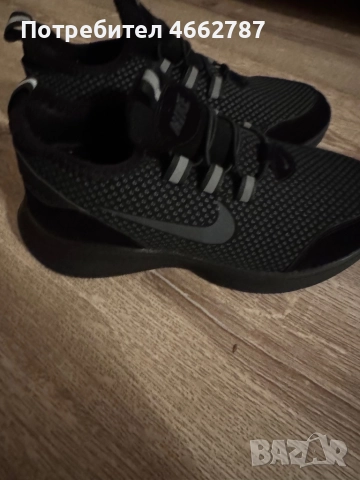 Nike-Оригинални нови дамски маратонки от неопрен 37 номер, снимка 5 - Маратонки - 52585649