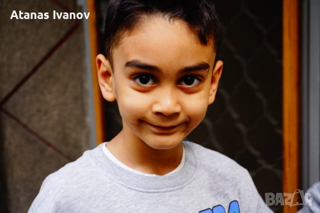 Обектив Sony SEL 16-50mm f/3.5-5.6 PZ OSS, снимка 10 - Обективи и филтри - 52583381