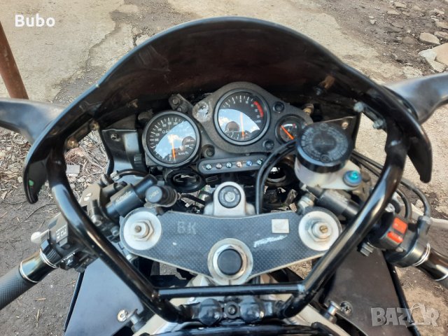 Honda CBR 900 и CBR F4 на части, снимка 3 - Мотоциклети и мототехника - 35924792