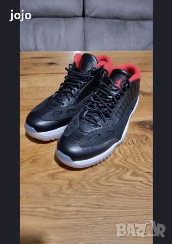 100% оригинални Air Jordan 11 Retro Low IE номер 44.5, снимка 2 - Маратонки - 52665844