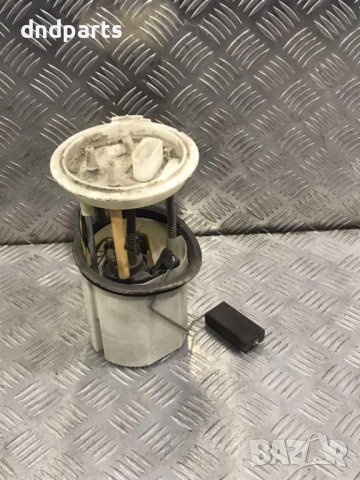 Бензинова помпа VW Golf 5,2.0i,2005г.