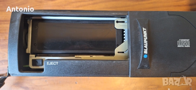 CD чейнджър Blaupunkt., снимка 4 - Аксесоари и консумативи - 53484128