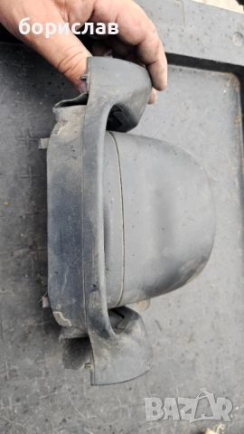 Кора зад волана за Audi Q7 , снимка 3 - Части - 51913684