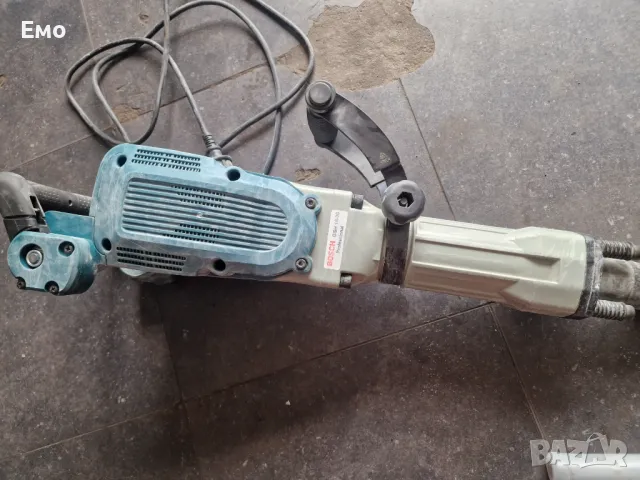 Електрически къртач Bosch GSH 16-30 PROFESSIONAL, снимка 4 - Други инструменти - 50311007