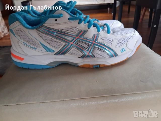 Чисто нови дамски маратонки Асикс 39номер 