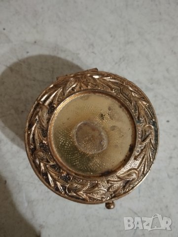 стара кутийка, снимка 2 - Други ценни предмети - 44261614