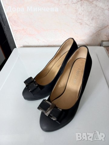 обувки, снимка 2 - Дамски ежедневни обувки - 42570992