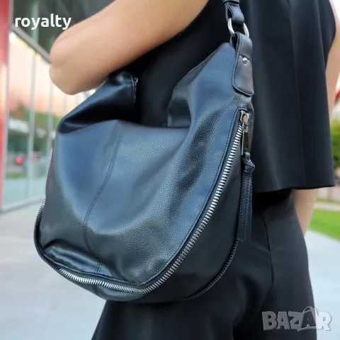 Дамска раница - черна кожа