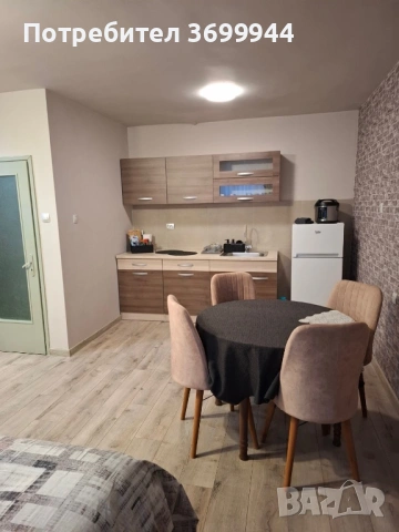 Луксозен двустаен апартамент в центъра на града, снимка 3 - Квартири, нощувки - 53079536