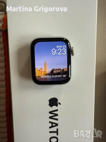 Apple Watch SE2 , 40 mm Смарт часовник, снимка 2 - Друга електроника - 52512232