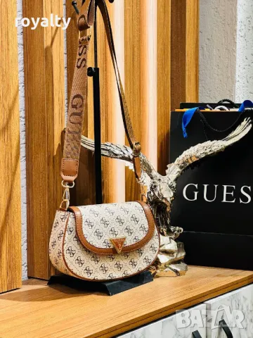 Guess дамски чанти Различни цветове , снимка 3 - Чанти - 49046486