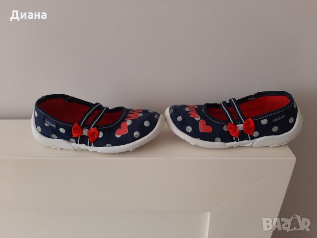 Пантофи, номер 29 (стелка 17,5 см), снимка 3 - Детски пантофи - 34564511
