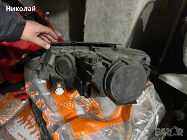 VW Passat B6 десен фар с лупа, снимка 3 - Части - 53417686