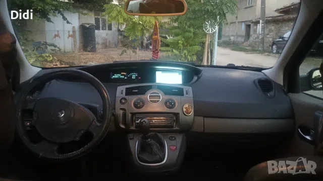 Renault scenic II, снимка 5 - Автомобили и джипове - 56024287