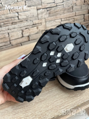 Детски обувки тип маратонки , снимка 2 - Детски маратонки - 52884613
