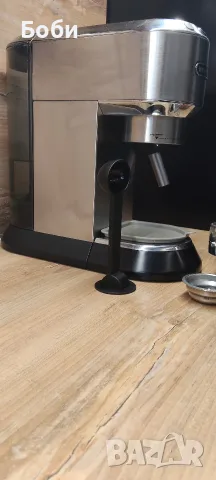 Кафемашина Delonghi Dedica, снимка 4 - Кафемашини - 56367962