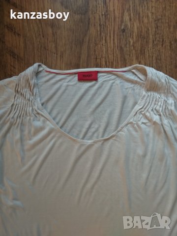 hugo boss Dera - страхотна дамска тениска КАТО НОВА