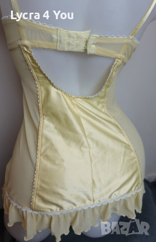 75В луксозна нощничка от жълт сатен и тюл, снимка 4 - Бельо - 36333450