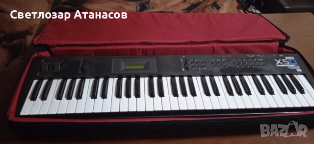 Синтезатор Korg X5D