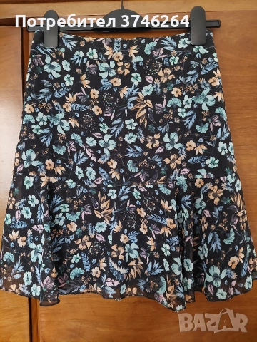 Пола на цветя с подплата