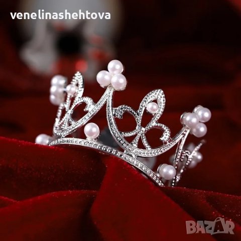 Сребриста и златиста малка коронка тиара с перли топер декорация , снимка 4 - Други - 44197654
