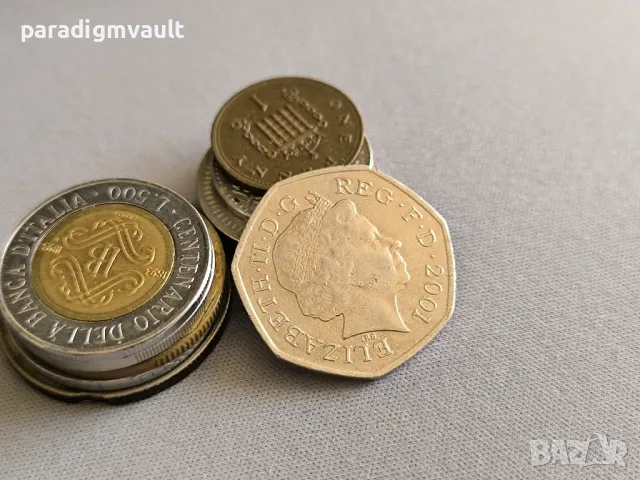 Монета - Великобритания - 50 пенса | 2001г., снимка 2 - Нумизматика и бонистика - 50243976