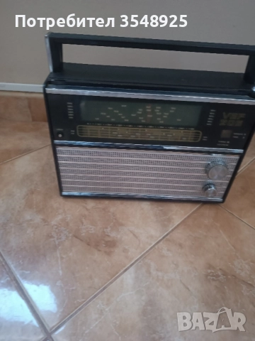 Старо радио Веф/ VEF 206, снимка 2 - Антикварни и старинни предмети - 52103644