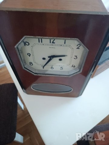 Стенен часовник Янтар , снимка 14 - Стенни часовници - 40536485