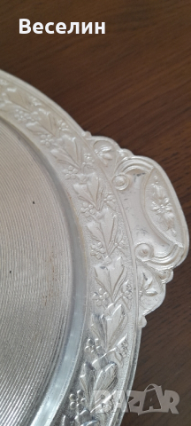 Руски алуминиев поднос  Намаление , снимка 3 - Антикварни и старинни предмети - 44793154