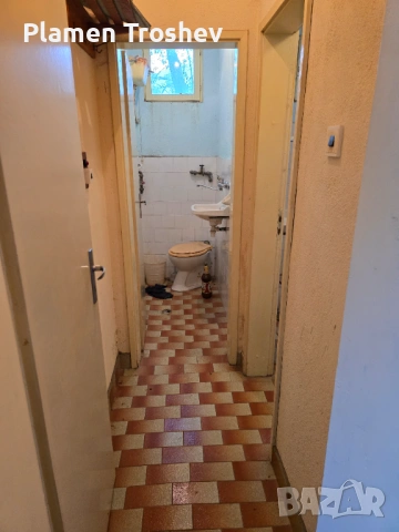 Продава къща тухла, с. Енина, Казанлък, снимка 2 - Къщи - 53737387