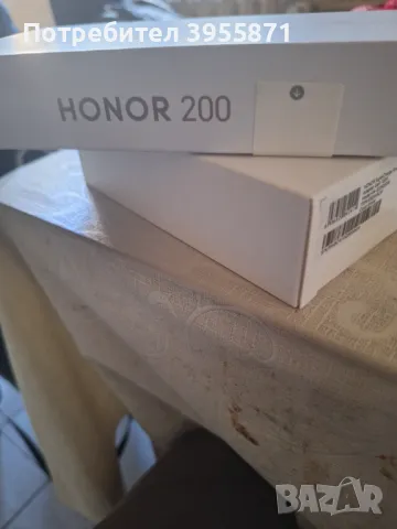 Продавам чисто нов телефон HONOR 200 512 GB, снимка 4 - Други - 48616652