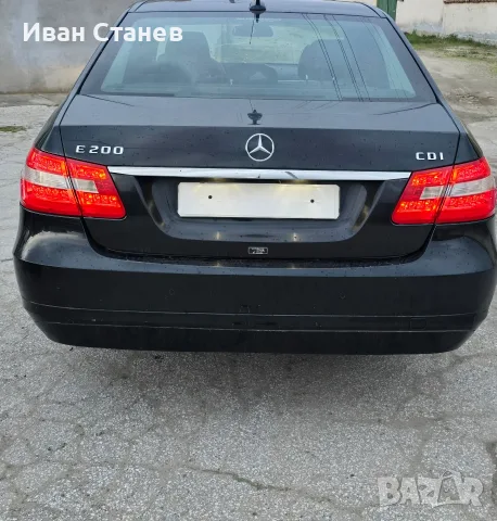 на части Mercedes W212 2011г. Е200, снимка 7 - Автомобили и джипове - 56321235