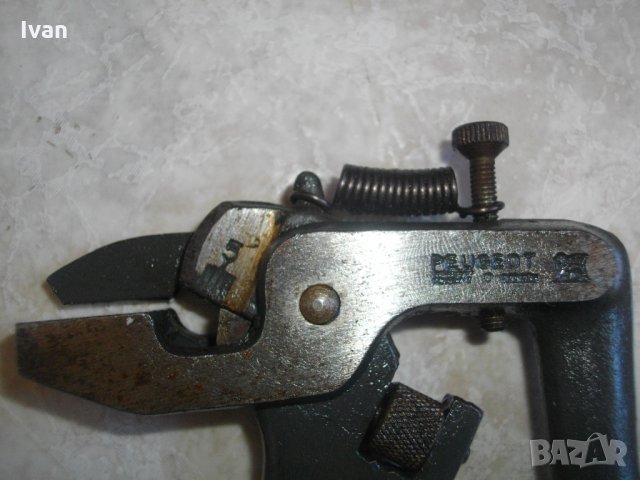 ПЕЖО-Нови Профи Клещи За Чапраз На Зъби На Вериги,Триони и Дискове-0-5 мм-PEUGEOT 0-5mm, снимка 2 - Клещи - 35680876