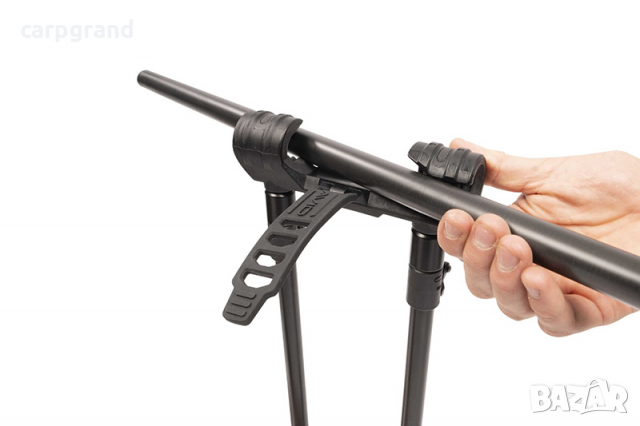 Държач за кеп Avid Carp Lok Down Landing Net Holder, снимка 4 - Въдици - 36329599