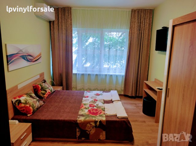 апартамент  за нощувки в центъра на Варна ВИНС-икономически Университет.., снимка 1