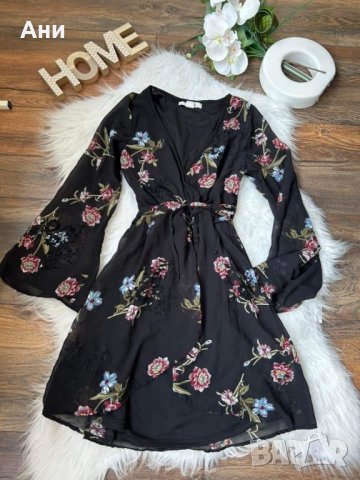 Дамска рокля 