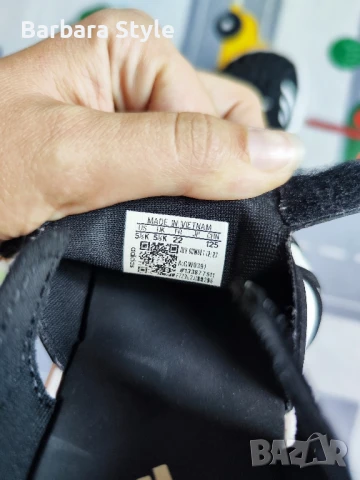 сандали Adidas 22 номер, снимка 2 - Детски сандали и чехли - 50953732