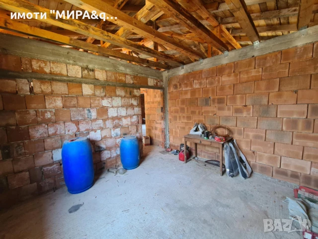 НОВОПОСТРОЕНА ЕДНОЕТАЖНА КЪЩА С ПАРЦЕЛ 2 015 кв.м., снимка 8 - Къщи - 50947377